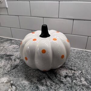 Ceramic pumpkin